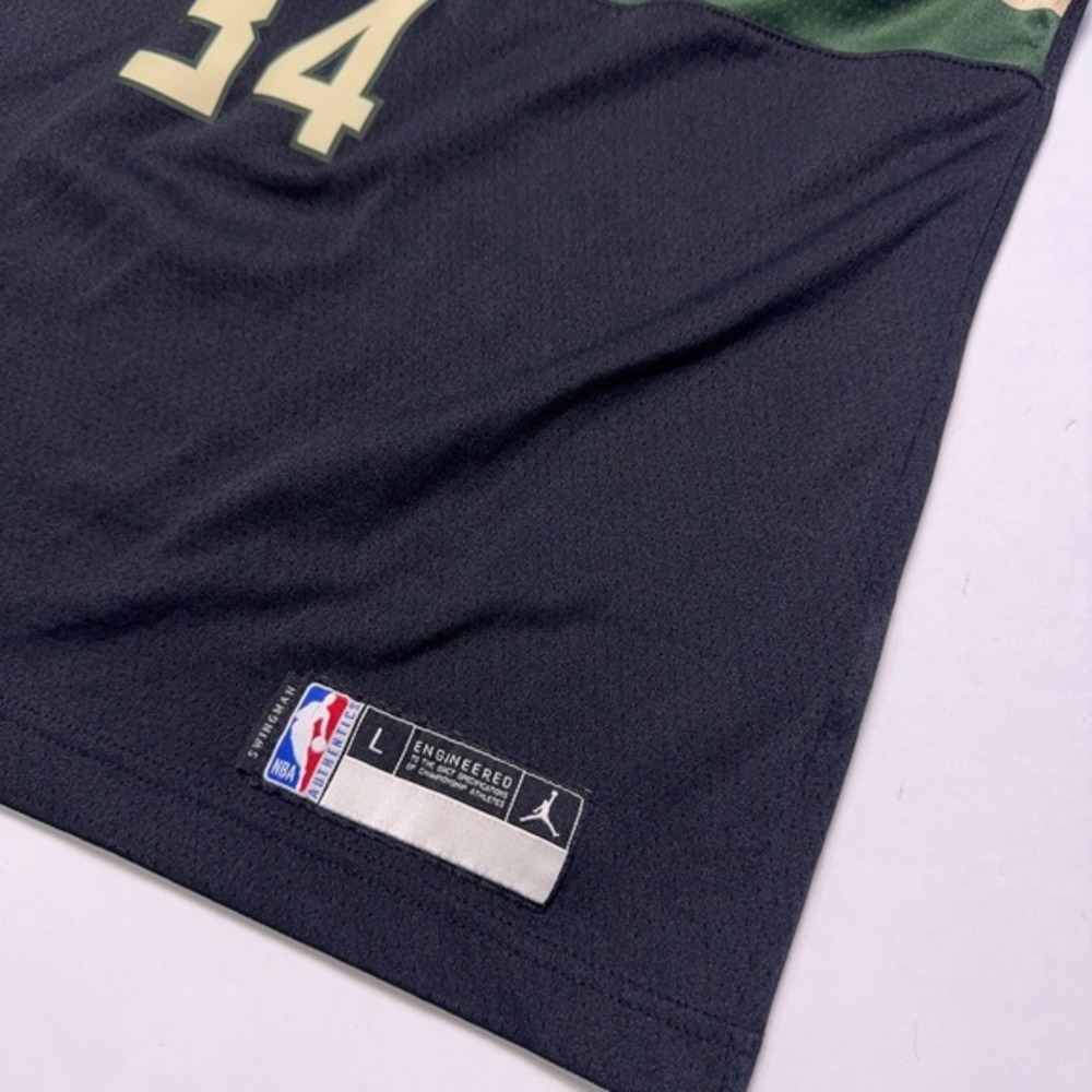 Jordan Milwaukee Bucks Giannis Antetokounmpo NBA Jersey Black Youth Size L Nike - Picture 3 of 9
